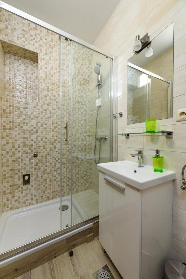 Tatinja A5-6 Apartamento Trogir